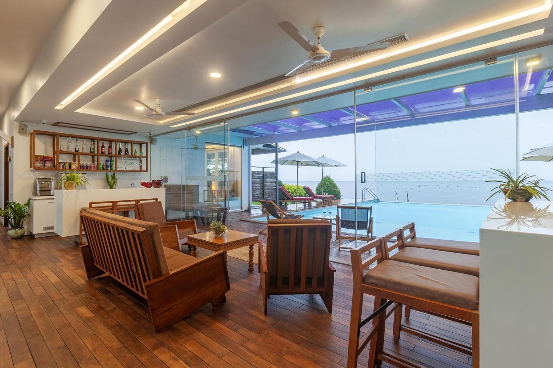 Stayvista At The Rain - River Villa With Infinity Pool Alappuzha المظهر الخارجي الصورة