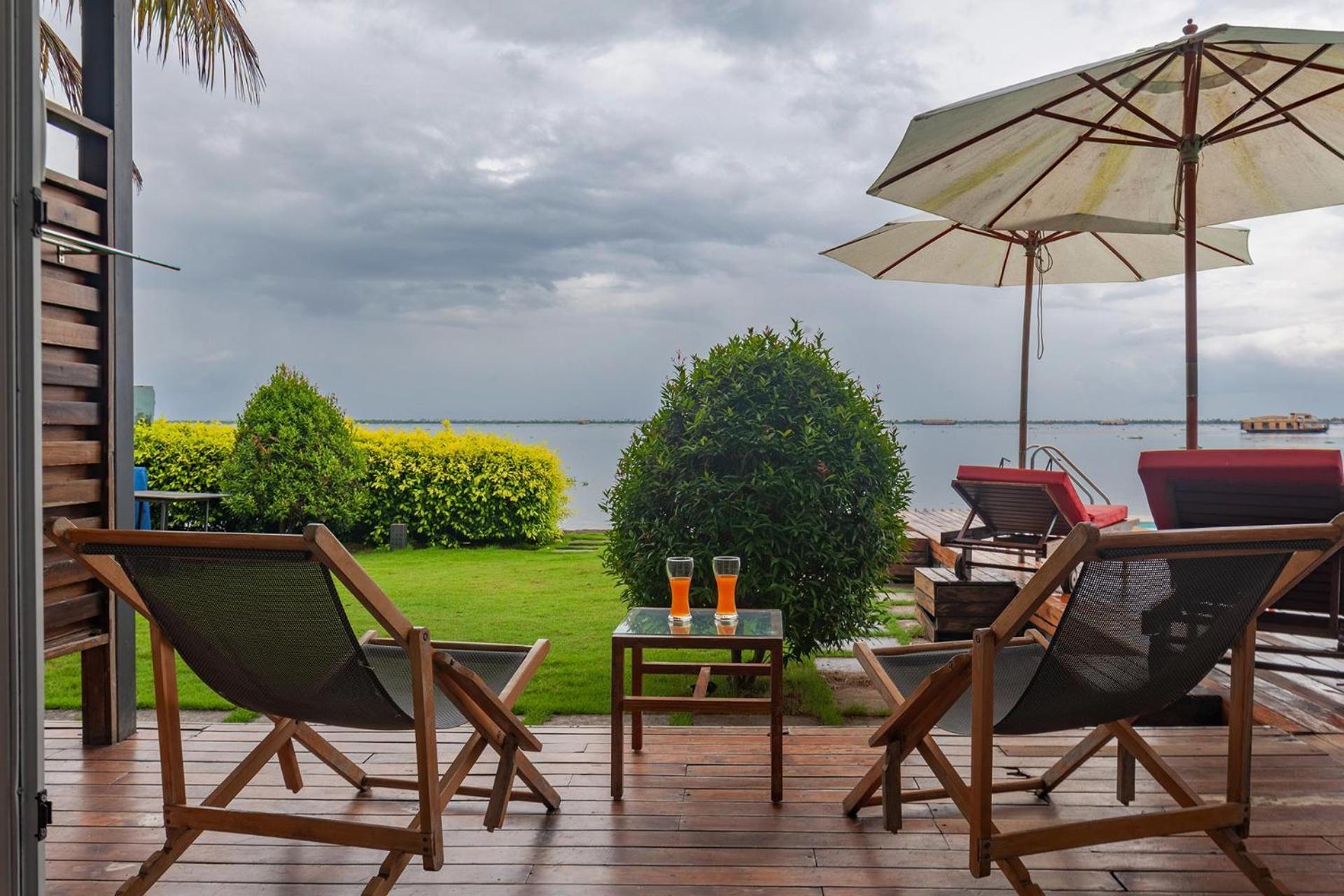 Stayvista At The Rain - River Villa With Infinity Pool Alappuzha المظهر الخارجي الصورة